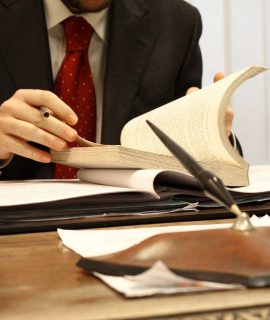 Como escolher prestadores de serviço confiáveis para o condomínio